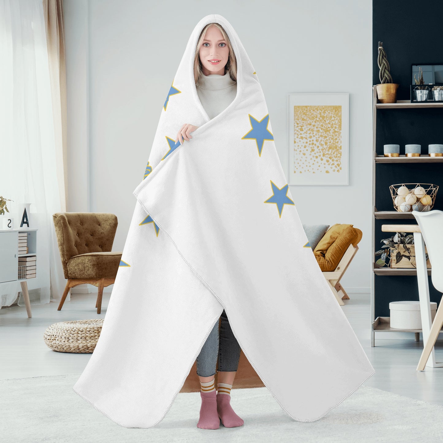 Star Energy 2.0 White Hooded Blanket