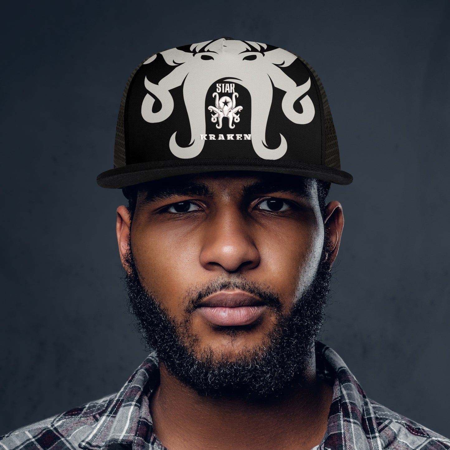 Star Kraken Black/Black Star Snap Backs