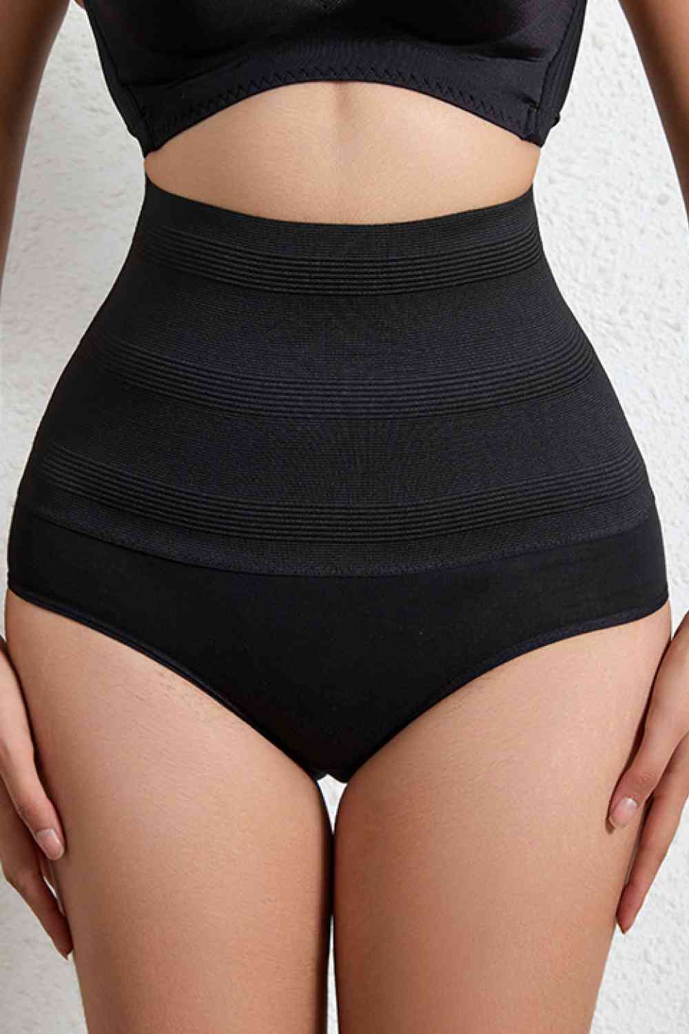 2023 Falling Stars Ribbed Pull-On Shaping Shorts